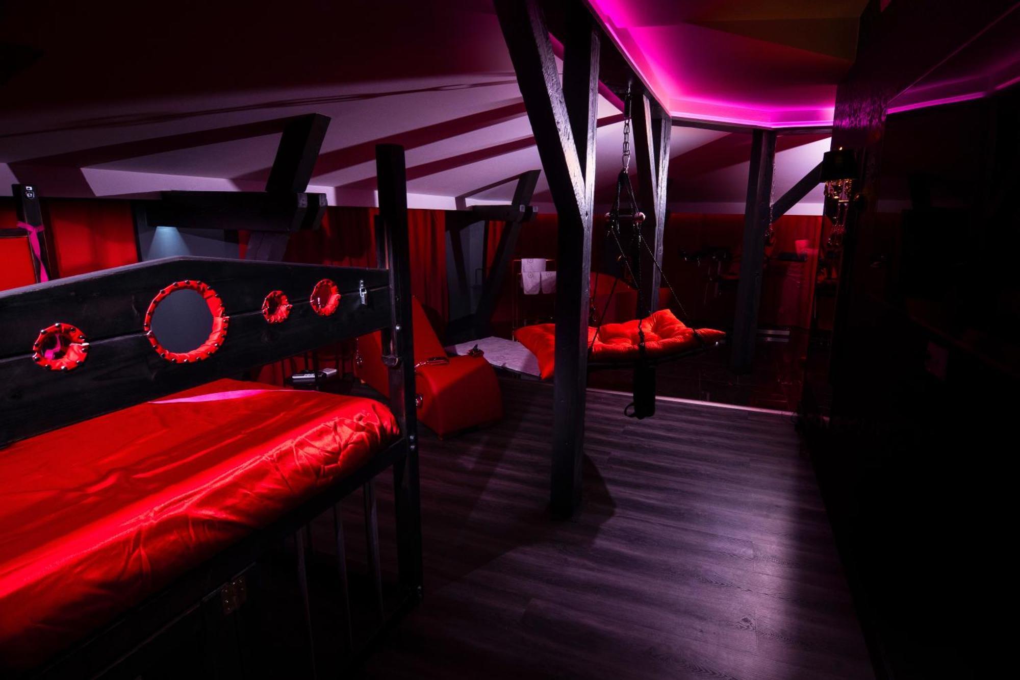 Red Palace Apartament Bdsm Bydgoszcz Buitenkant foto